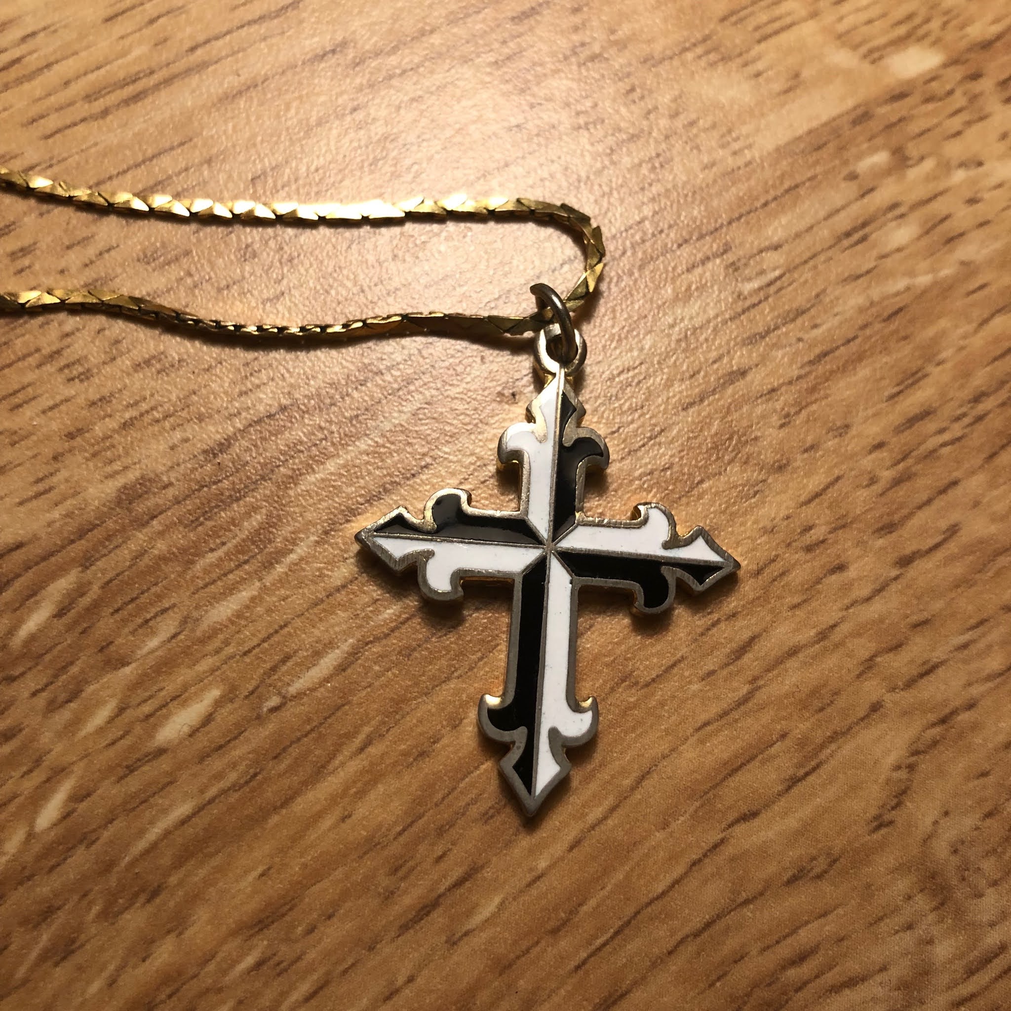 Dominican cross pendant deals